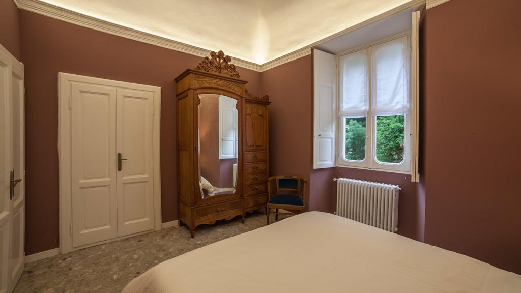 Venegoni Maison De Charme Ghiffa Quarto foto